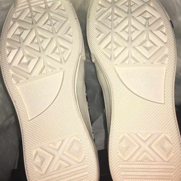 Kith x Converse Chuck 70, in box, NWT! men’s 5, Women’s 7, $285 - Picture 7 of 10